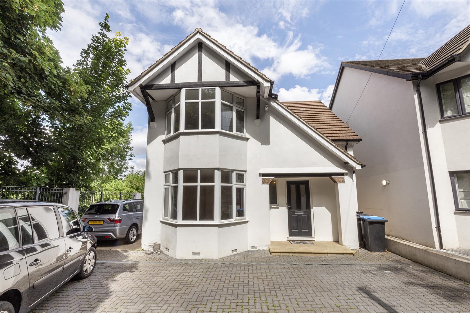 Adeyfield Road, Hemel Hempstead Squire Estates